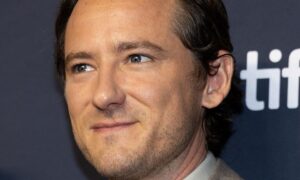Lewis Pullman